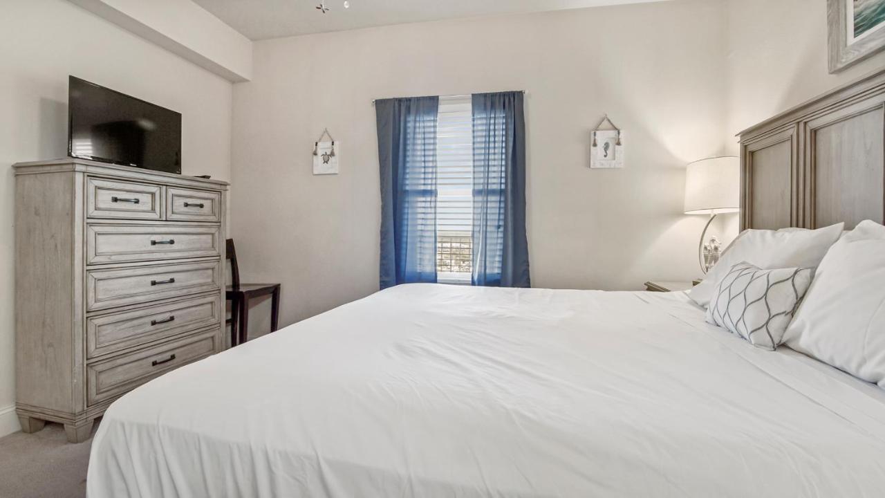 Holiday home Laketown Wharf #1203 By Nautical Vacation *