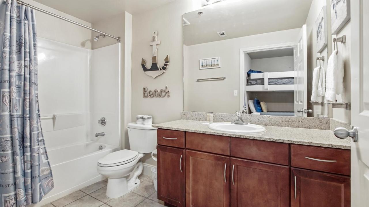 Laketown Wharf #1203 By Nautical Vacation Holiday home Panama City Beach