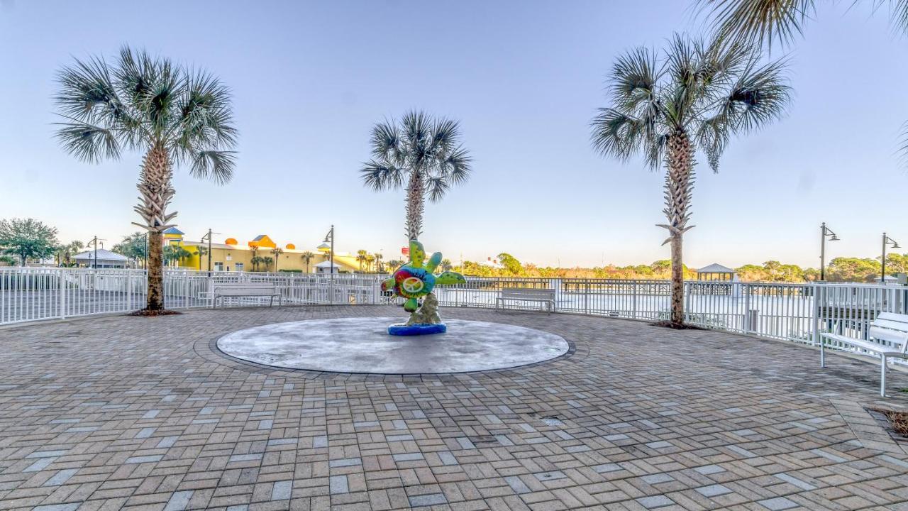Laketown Wharf #1203 By Nautical Vacation *